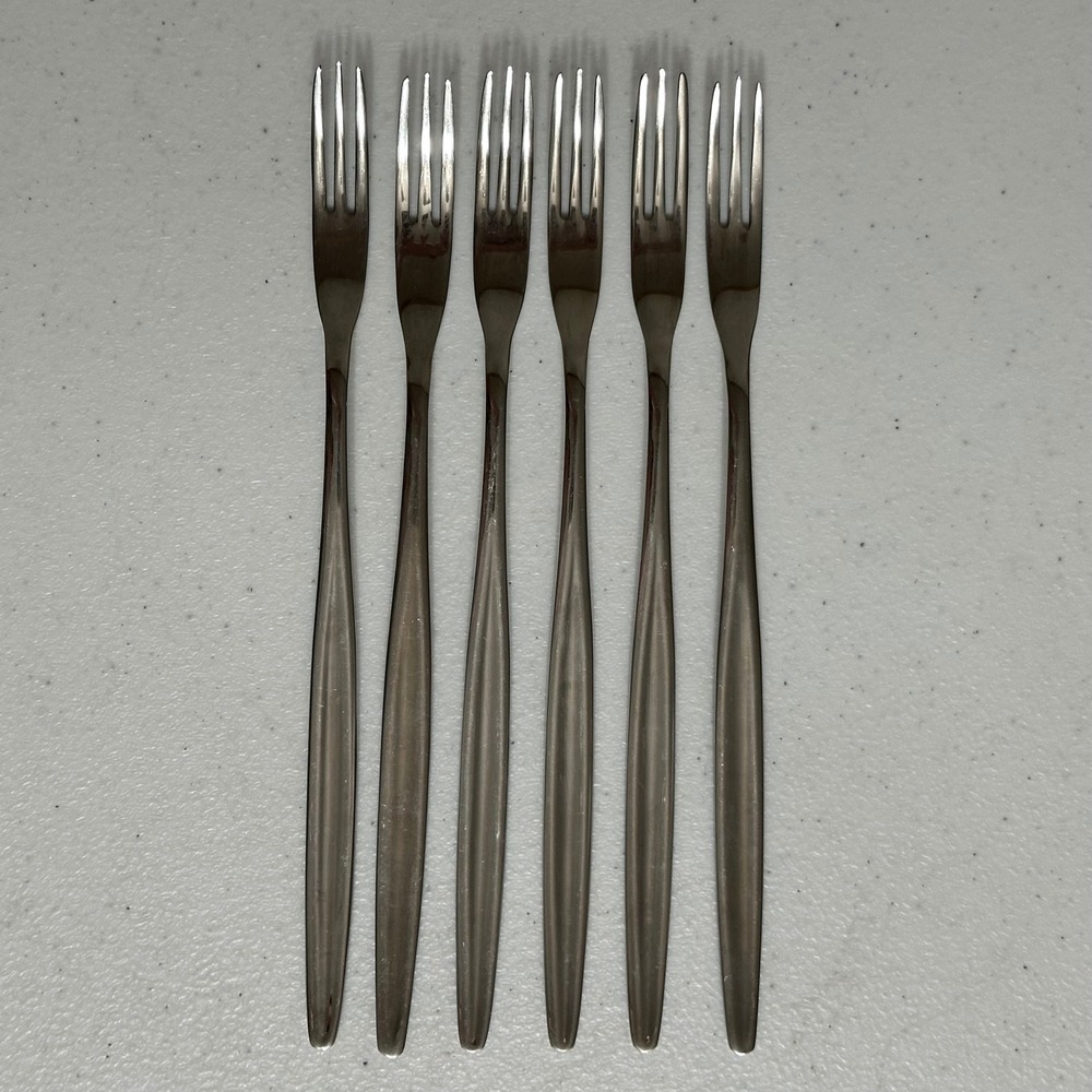Norpro 18/10 Stainless Steel Cocktail Appetizer Forks Lot / Set of 6 Silver 7.5"